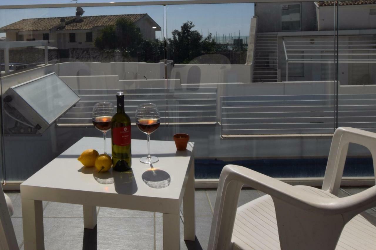 Delposto Marina Di Ragusa Prl Eksteriør bilde